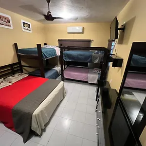 Casa Paloma Cerca De Centro Comercial Y Airport Apartamento
